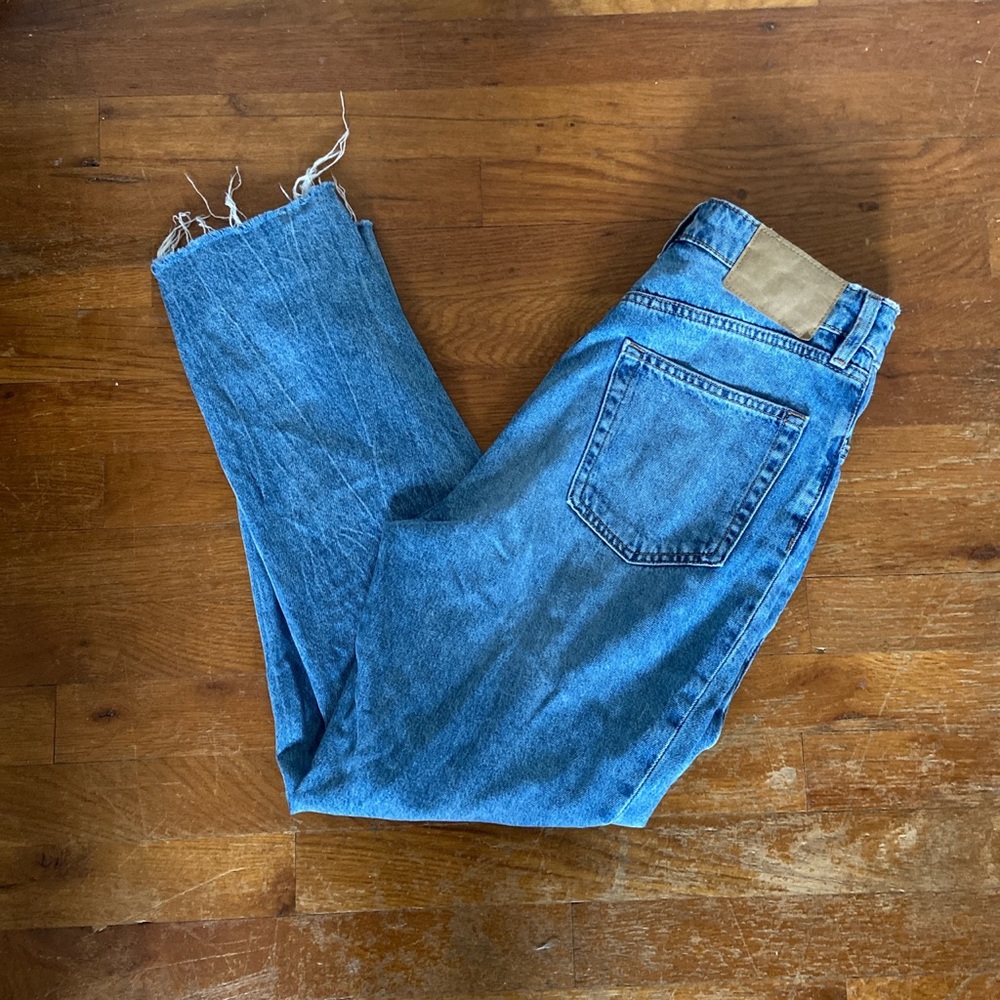 H&M HIGH WAISTED STRAIGHT JEAN